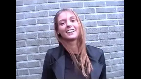 HD Flemish Stephanie fucked in a car (Belgian Stephanie fucked in car yläputki