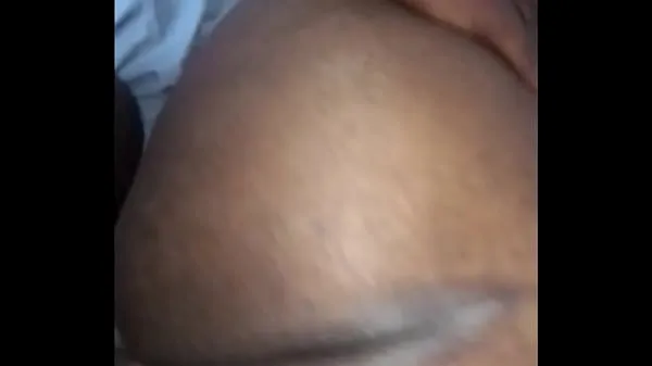 Tubo orizzontale HD hitting it from the back and starts creaming on the dick