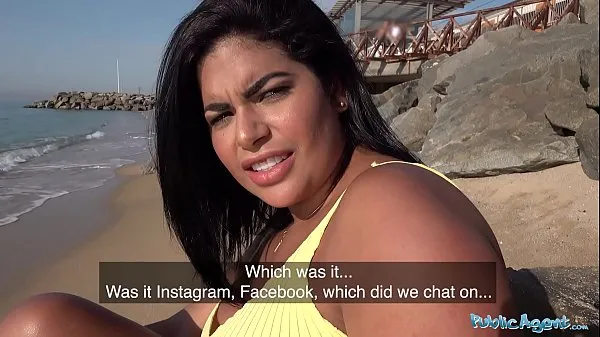 HD Public Agent A Blind date for Latina with huge natural boobs الأنبوب العلوي