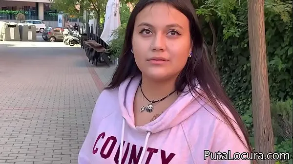 HD An innocent Latina teen fucks for money Tube ยอดนิยม