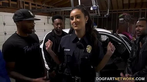 HD Police Officer Job Is A Suck - Eliza Ibarra top Tube