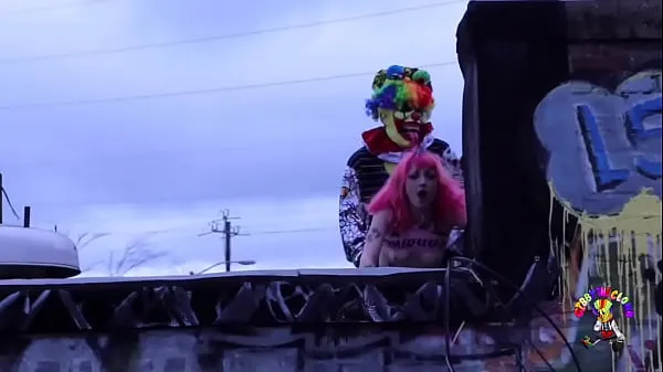 HD Fucking this gothic chick on the roof top Tube