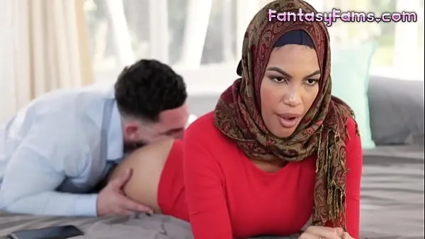HD Fucking Muslim Converted Stepsister With Her Hijab On - Maya Farrell, Peter Green - Family Strokes horní trubice
