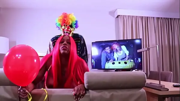 HD Gibby the clown fucks Victoria Cakes in this horror based sextape top Tube