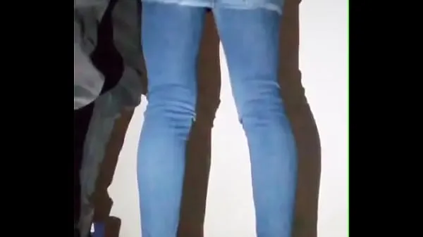 HD Her perfect ass in jeans was fucked on the balcony topprör