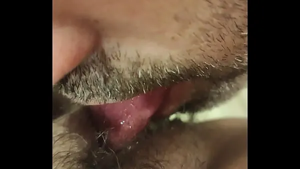 HD Sudden desire to lick her pussy üst Tüp