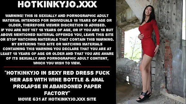 HD Hotkinkyjo in sexy red dress fuck her ass with wine bottle & anal prolapse in abandoned paper factory bovenbuis