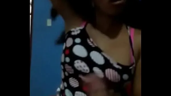 एचडी Horny young girl leaves her boyfriend and comes and sucks my dick intensely and makes me cum quickly, FULL VIDEOS ON RED शीर्ष ट्यूब