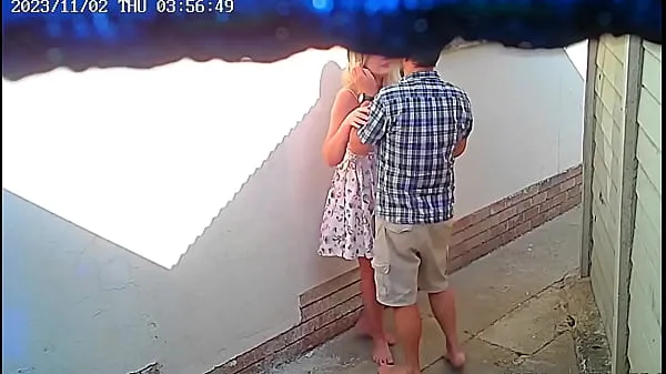 HD Cctv camera caught couple fucking outside public restaurant topprør