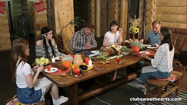 HD Thanksgiving Dinner turns into Fucking Fiesta by ClubSweethearts üst Tüp