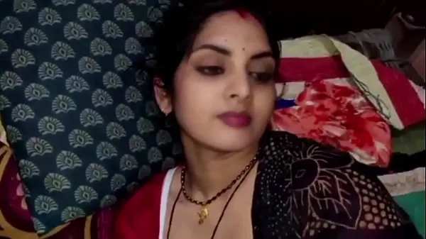 HD Indian beautiful girl make sex relation with her servant behind husband in midnight bovenbuis